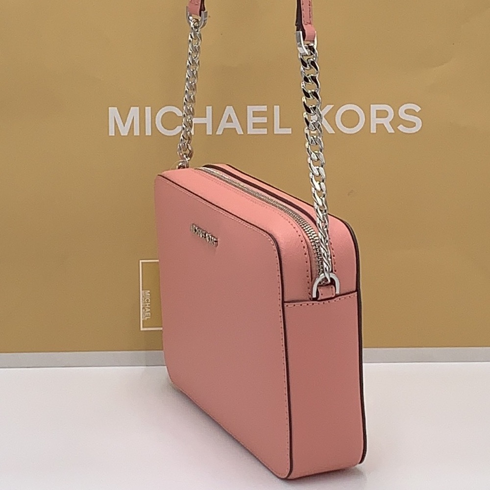Michael Kors Jet Set Item Large East West Zip Crossbody Leather Primrose 
NWT - Picture 7 of 16